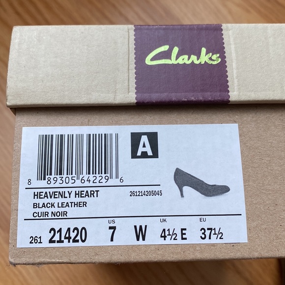 Clarks Heavenly heart black leather heel 7W - Picture 9 of 9